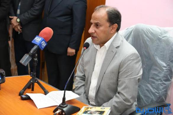  محافظ ذي قار يفتتح دورة تدريبية لمحو الامية تستخدم طرق مبتكرة لتعليم القراءة للكبار