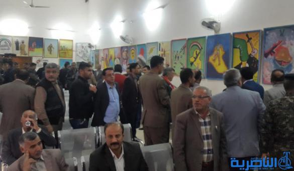النشاط المدرسي في سوق الشيوخ يقيم معرضا للملصق السياسي