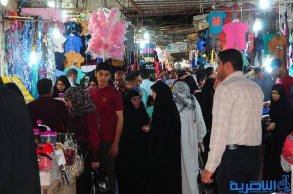 بالصور : اسواق الناصرية لا تنام استعدادا لعيد الفطر المبارك 