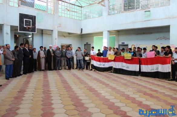 طلبة التضامن في الناصرية ينظمون وقفة تضامنيه مع الحشد الشعبي