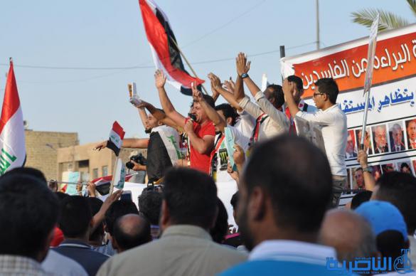 بالصور : الالاف يتظاهرون في الناصرية للمطالبة باصلاح النظام القضائي ومحاسبة المفسدين