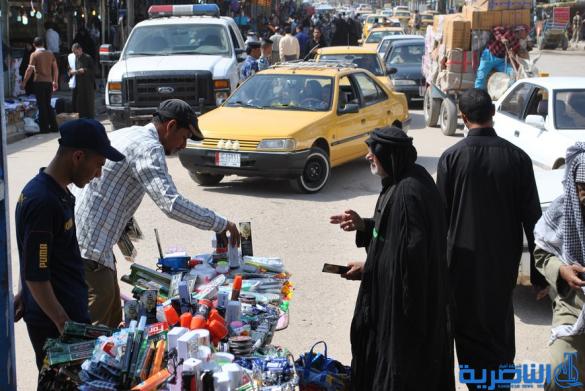 بالصور : في مدينة الشطرة الناس منشغلون فقط بصناعة الحياة 