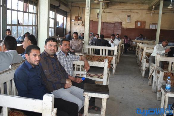 بالصور : في مدينة الشطرة الناس منشغلون فقط بصناعة الحياة 