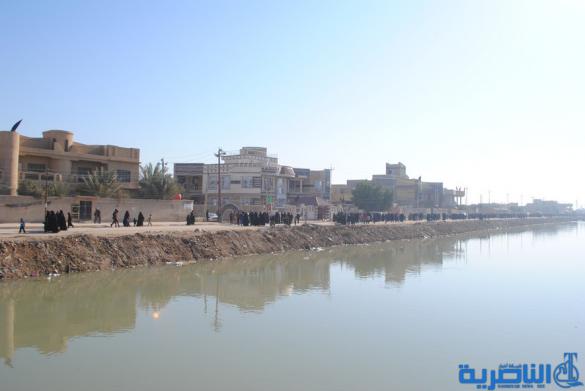 المئات من أهالي ذي قار يحيون الأربعينية في زيارة مراقد آل البيت في محافظتهم - تقرير مصور -