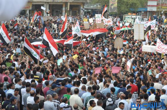 بالصور : الالاف