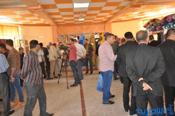  اقامة المعرض الاول للنسيج على قاعة مجلس محافظة ذي قار