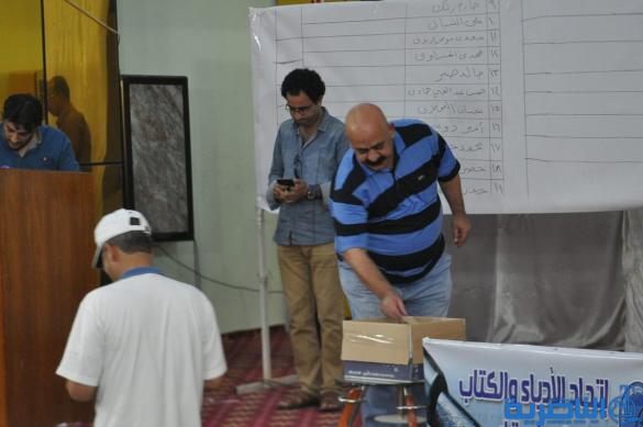 اتحاد الادباء في ذي قار ينتخب هيئة ادارية جديدة برئاسة عبد الامير الحمداني - تقرير مصور-
