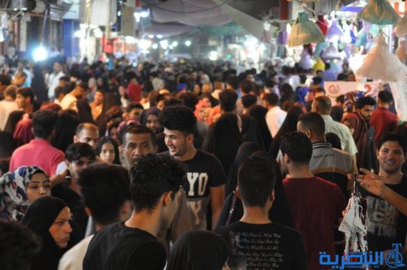 بالصور : اسواق الناصرية لا تنام استعدادا لعيد الفطر المبارك
