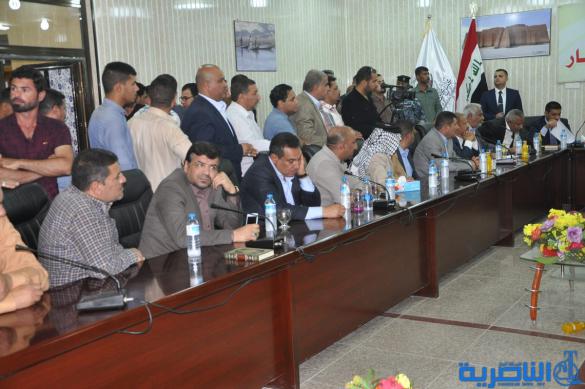 مقاولو ذي قار يتظاهرون للمطالبة بصرف مستحقاتهم المالية المتأخرة – تقرير مصور -