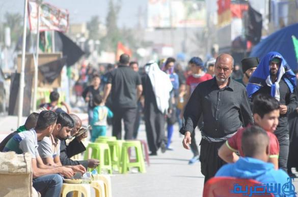 بالصور : طريق العشق الحسيني في ذي قار ينبض بالمشّائين الى كربلاء