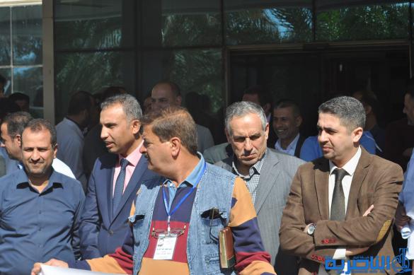 وقفة احتجاجية لاطباء ذي قار استنكارا لتعرض احدهم لاطلاق نار - تقرير مصور -
