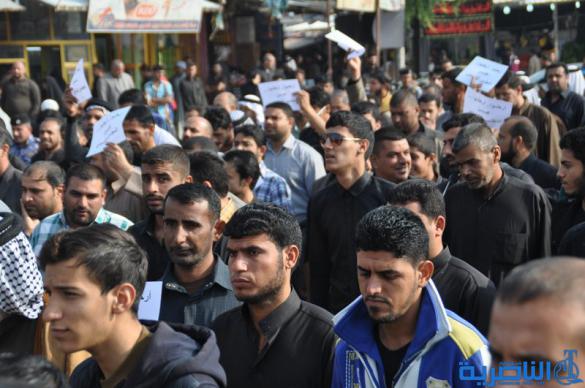 بالصور:سوق الشيوخ تتظاهر للمطالبة بحل المجلس البلدي