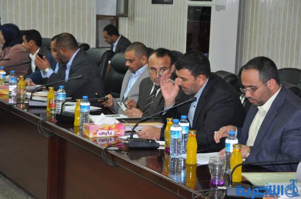 مجلس ذي قار يعقد اجتماعه الدوري لمناقشة ملفي الموازنة والتربية - تقرير مصور -