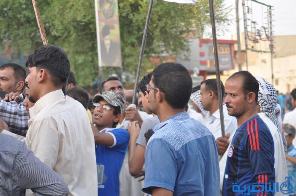 بالصور : المئات يتظاهرون في الناصرية للمطالبة  بالمزيد من الاصلاحات