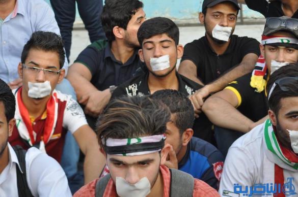 بالصور : المئات يتظاهرون في الناصرية للمطالبة  بالمزيد من الاصلاحات