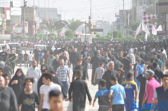 بالصور:الآلاف من الحشود المؤمنة تحيي ذكرى شهادة الإمام موسى الكاظم عليه السلام