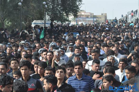 بالصور:الآلاف من الحشود المؤمنة تحيي ذكرى شهادة الإمام موسى الكاظم عليه السلام
