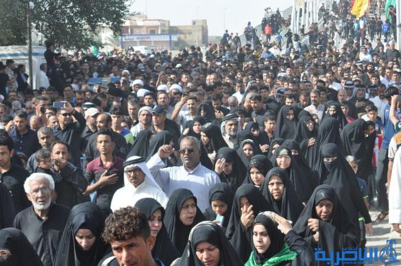 بالصور:الآلاف من الحشود المؤمنة تحيي ذكرى شهادة الإمام موسى الكاظم عليه السلام