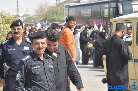 بالصور ... انطلاق قوافل حجاج ذي قار برا