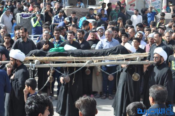 بالصور:الآلاف من الحشود المؤمنة تحيي ذكرى شهادة الإمام موسى الكاظم عليه السلام