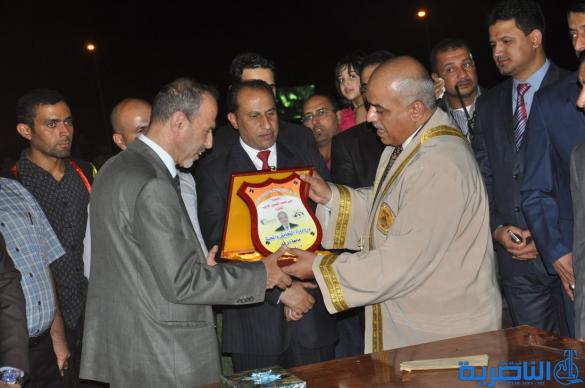 ذي قار تحتفي بتخرج اكثر من الف طالب جامعي – تقرير مصور -