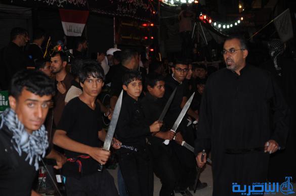  بالصور : شارع الحبوبي يتزين بمواكب العزاء في ليلة الثامن من محرم الحرام   