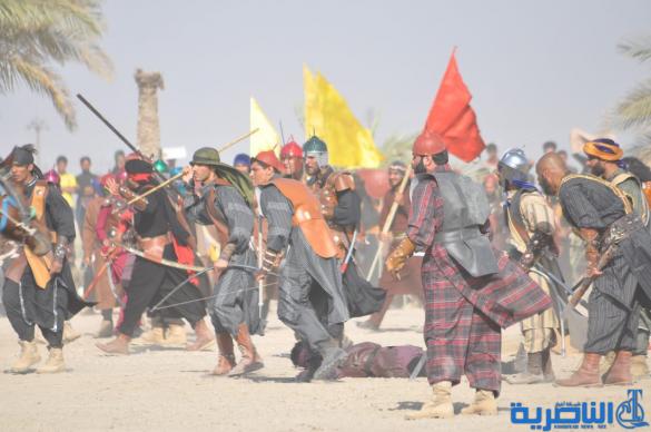 بالصور:الناصرية تنظم عرض لتشابيه واقعة الطف في يوم العاشر من شهر محرم