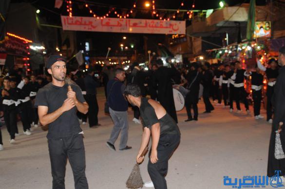  بالصور : شارع الحبوبي يتزين بمواكب العزاء في ليلة الثامن من محرم الحرام   