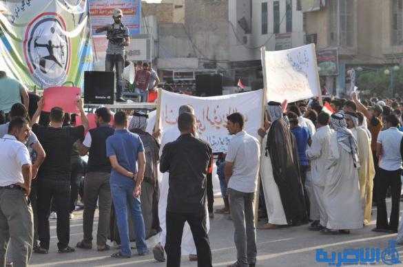 شرطة ذي قار تعزز اجراءاتها الامنية قرب الحبوبي لتامين المتظاهرين - تقرير مصور -