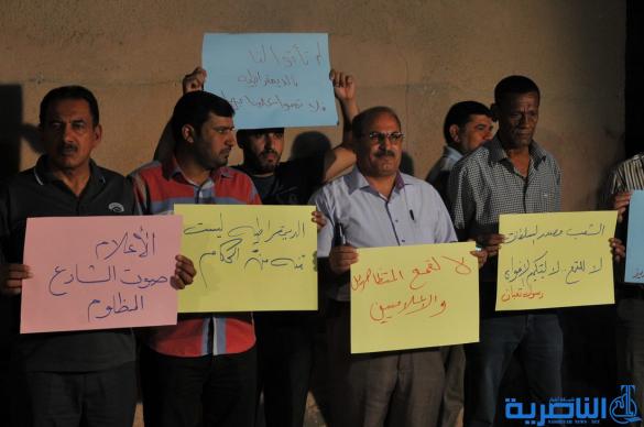 صحفيو محافظة ذي قار يقفون احتجاجا ضد الانتهاكات التي يتعرضون لها – تقرير مصور -