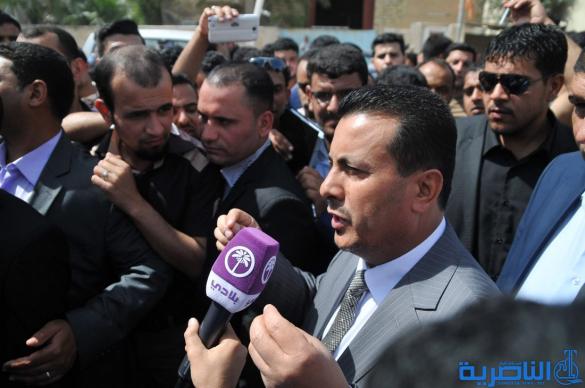 موظفو العقود في كهرباء ذي قار يتظاهرون للمطالبة بتثبيتهم على الملاك الدائم - تقرير مصور -