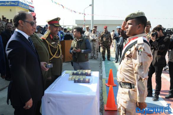 تقرير مصور عن زيارة وزير الدفاع خالد العبيدي الى مدينة الناصرية
