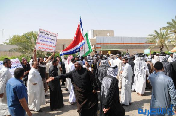 الناصرية : العشرات من ذوي الجنود المفقودين في سبايكر يتظاهرون مجددا لمعرفة مصير ابنائهم- تقرير مصور - 
