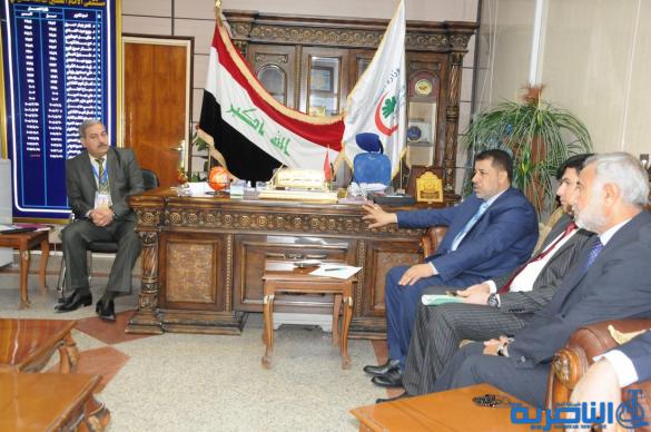الممرضون في الناصرية ينظمون وقفة احتجاجية ضد اعتداءات المراجعين - تقرير مصور -