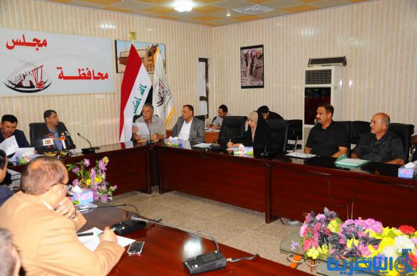 مجلس ذي قار يبحث الواقع التربوي المتردي في المحافظة ، ويناقش التنقلات الامنية - تقرير مصور - 