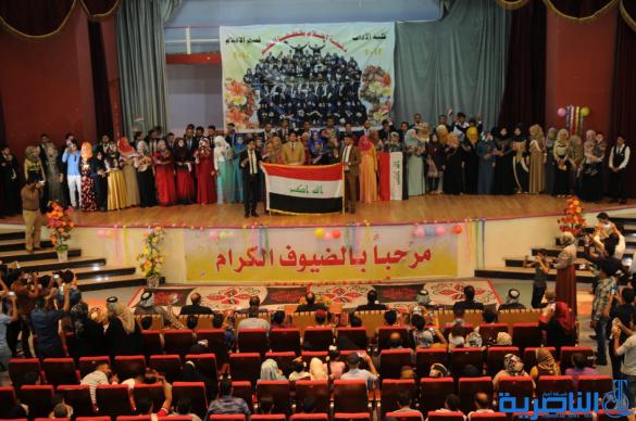كلية الاعلام في جامعة ذي قار تحتفي بتخرج دفعة جديدة منطلبتها – تقرير مصور-