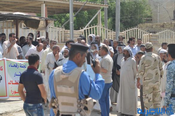  محتجزو رفحاء يتظاهرون في الناصرية للمطالبة بتغيير رئيس لجنة رفحاء في ذي قار - تقرير مصور -