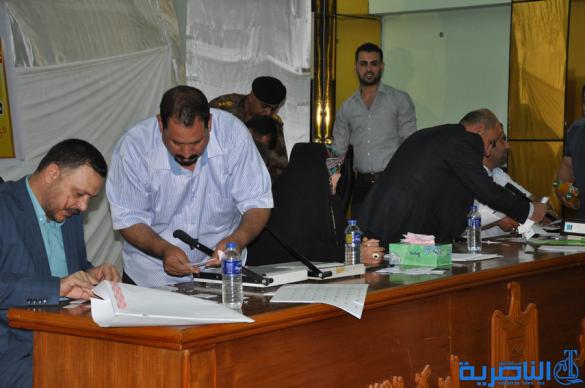 حقول ذي قار تجري القرعة العلنية لتعيين 80 حارسا امنيا من اصل تسعة الاف متقدم -تقرير مصور-