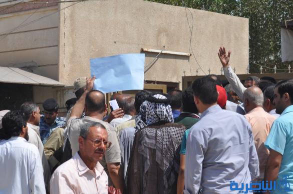  محتجزو رفحاء يتظاهرون في الناصرية للمطالبة بتغيير رئيس لجنة رفحاء في ذي قار - تقرير مصور -