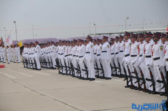 بالصور : رئيس الوزراء حيدر ألعبادي في حفل تخرج ضباط مكافحة الارهاب