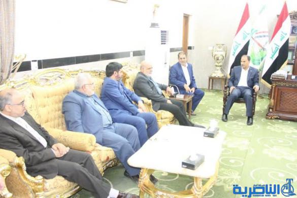 محافظ ذي قار يلتقي وفدا ايرانيا رفيع المستوى ، ويبحث معه عدد من القضايا  الاقتصادية والامنية