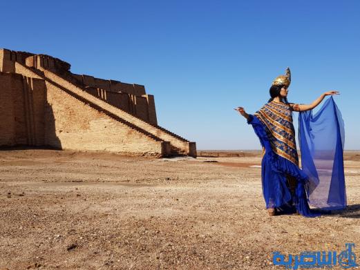 دار الازياء العراقية تنظم عرضا للازياء الفلكلورية في مدينة اور الاثرية