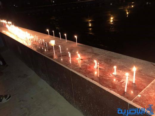 بالصور:ابناء قلعة سكر يوقدون الشموع استذكارا لضحايا حادثة الموصل