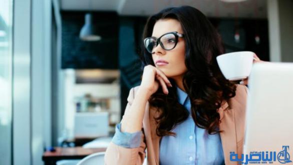 كيف يحمينا الفضول من التفكير بشكل متحيز؟