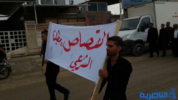 متظاهرون في الشطرة يطالبون بمحاكمة بعثي كبير من ابناء المدينة بعد ايام من اعتقاله 