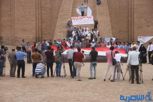 بالصور : ناشطون ينظمون وقفة تضامنية دعما لضم اهوار ذي قار واثارها للتراث العالمي