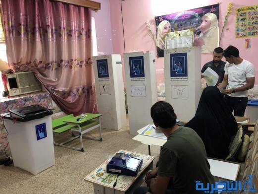بالصور:انطلاق عملية التصويت العام لناخبي محافظة ذي قار