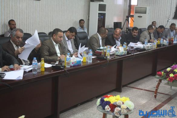 مجلس ذي قار يعقد جلسة استثنائية لبحث موازنة المحافظة للعام 2014 - تقرير مصور - 