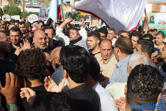 بالصور: الناصرية تشيع الشيخ ابو ابراهيم الناصري الى مثواه الاخير
