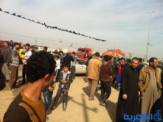 العشرات من أهالي مناطق خلف السريع في الناصرية يتظاهرون للمطالبة بتوفير الخدمات – تقرير مصور -